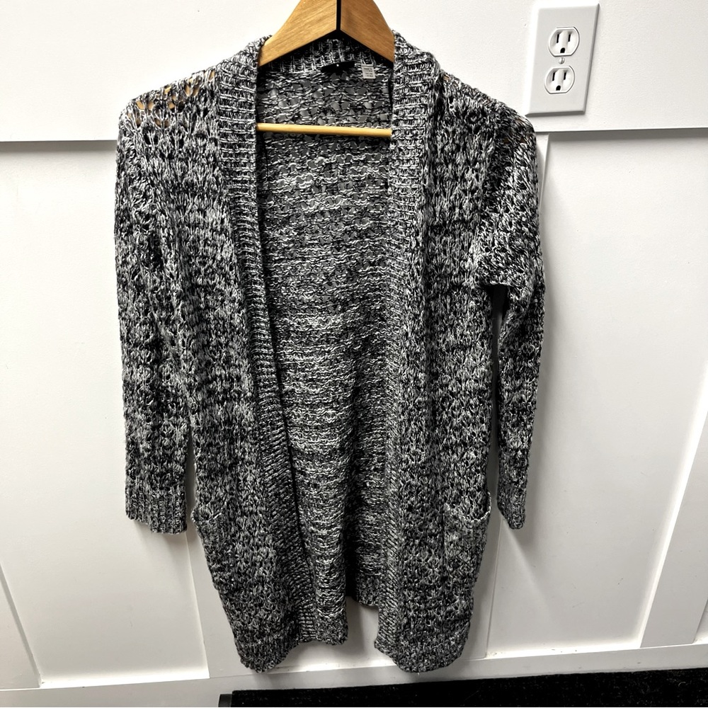 Point zero grey long knit cardigan size M